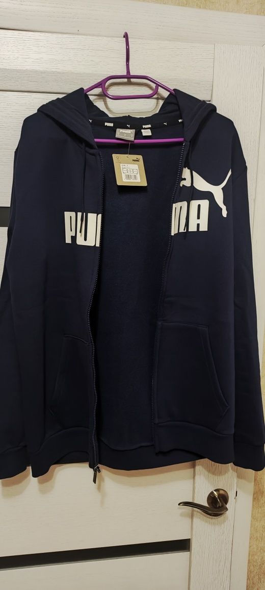 Продам кофту, худі puma