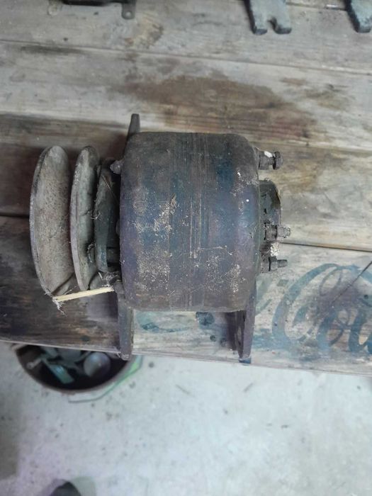 на  продаж  атомобльний  генератор