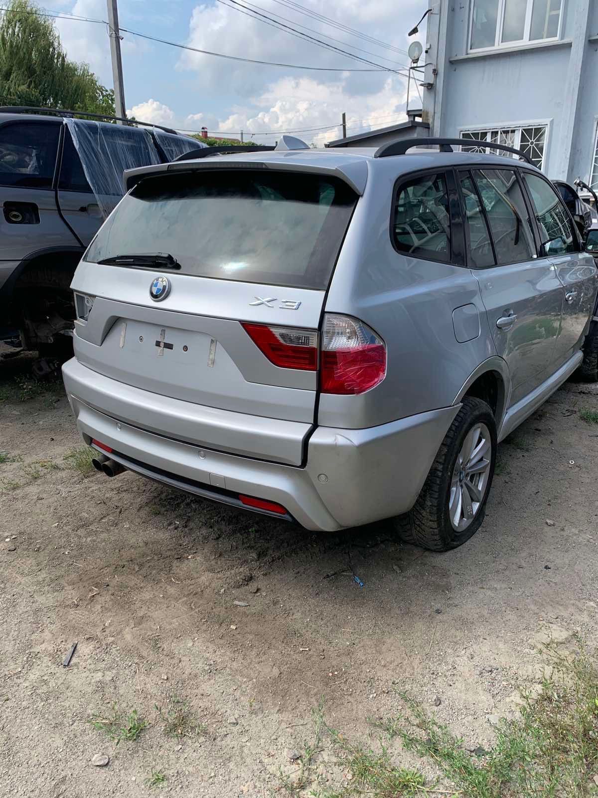 Ступица BMW X3 E83 F25  цапфа ступиця кулак БМВ Х3 Е83 Ф25 подшыпник