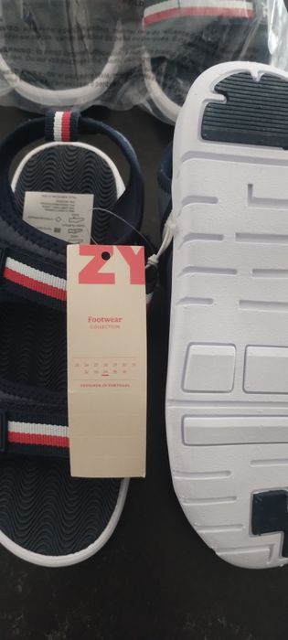 Sandálias Zippy criança