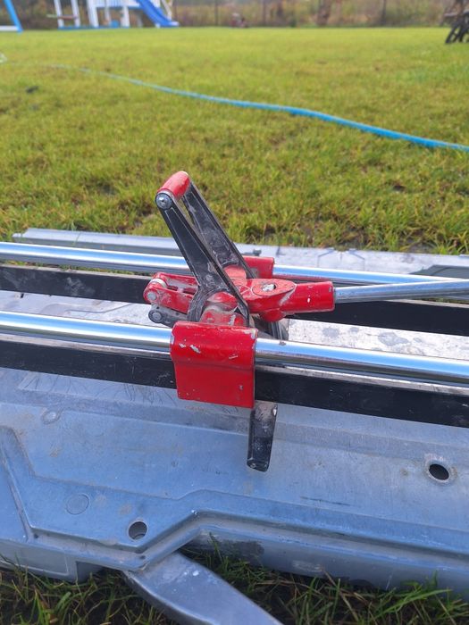 Przecinarka ręczna do glazury firmy RUBI TX 70n