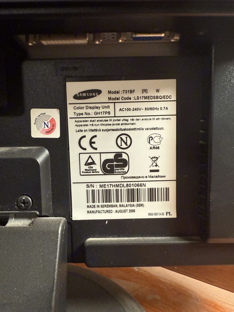 Monitor Samsung 731BF 17”