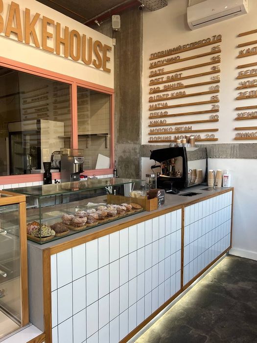 Продаётся готовая кофейня с цехом под пиццу и кондитерку