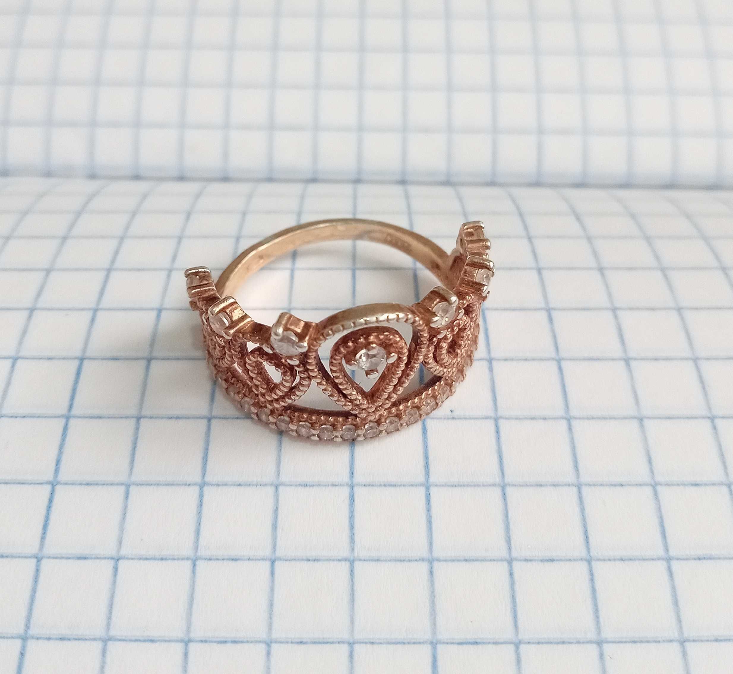 Кольцо перстень позолота серебро 925 проба. Размер 18