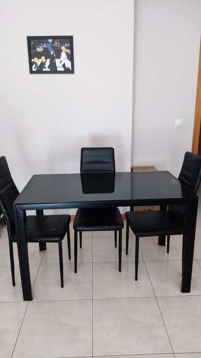 Mesa de vidro 4 lugares