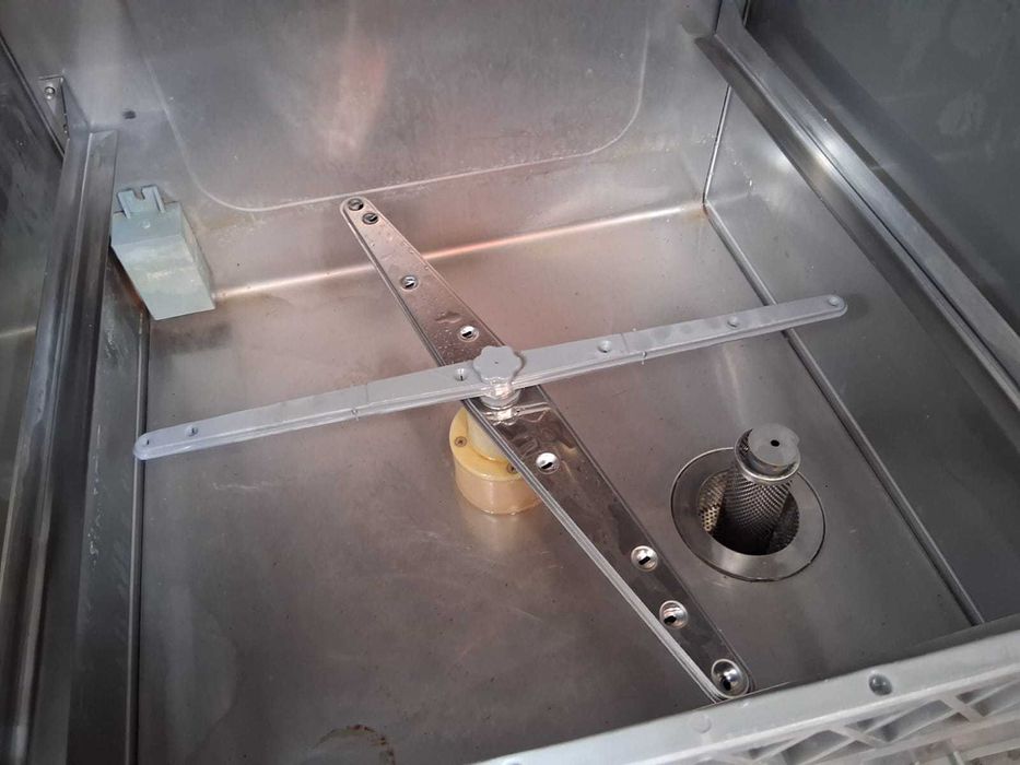 Máquina Lavar Profissional Cozinha - Copos, Talheres e loiça simples