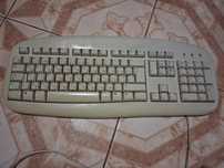 Продам старую клавиатуру Logitech