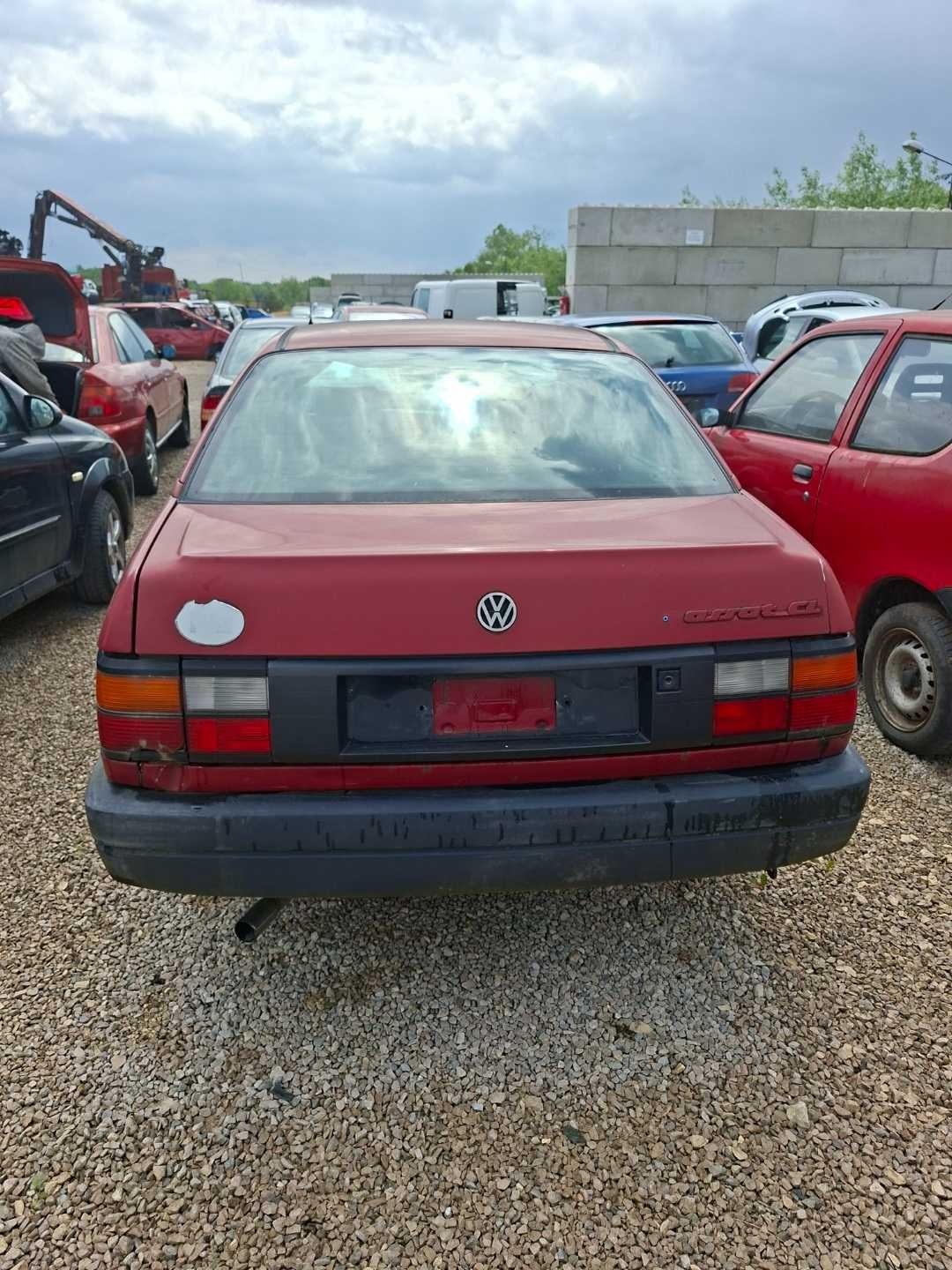 Passat B4 na części