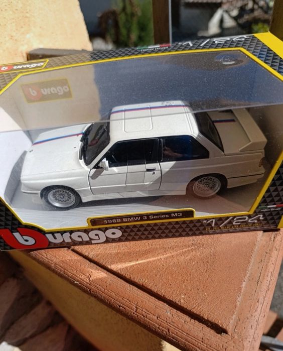 1988 BMW 3 Series M3 Burago 1/24