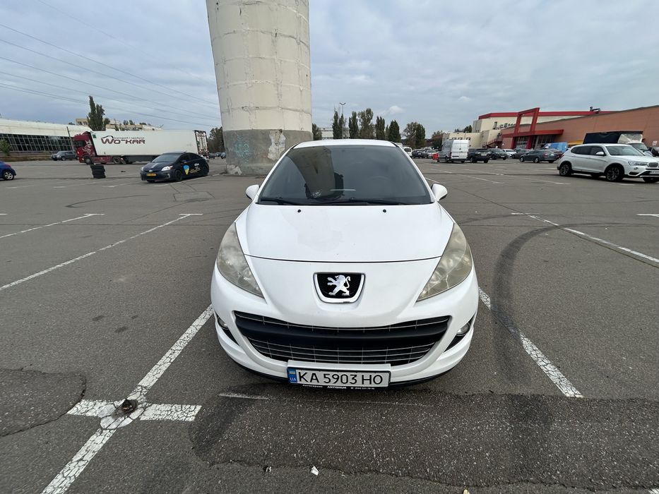 Продам Peugeot 207