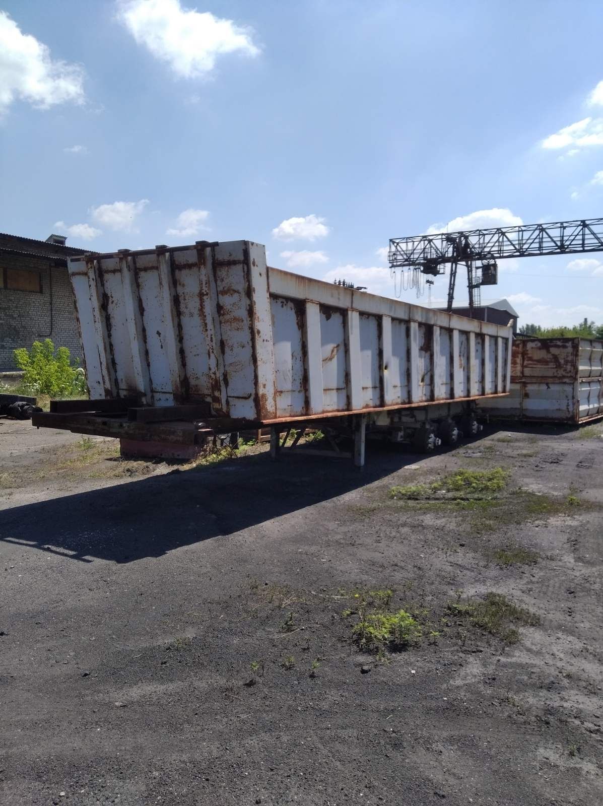Продам прицеп  40 куб