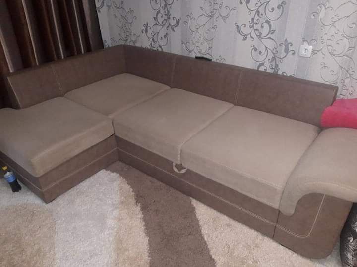 Перетяжка Ремонт Реставрация М'якої мебелі.