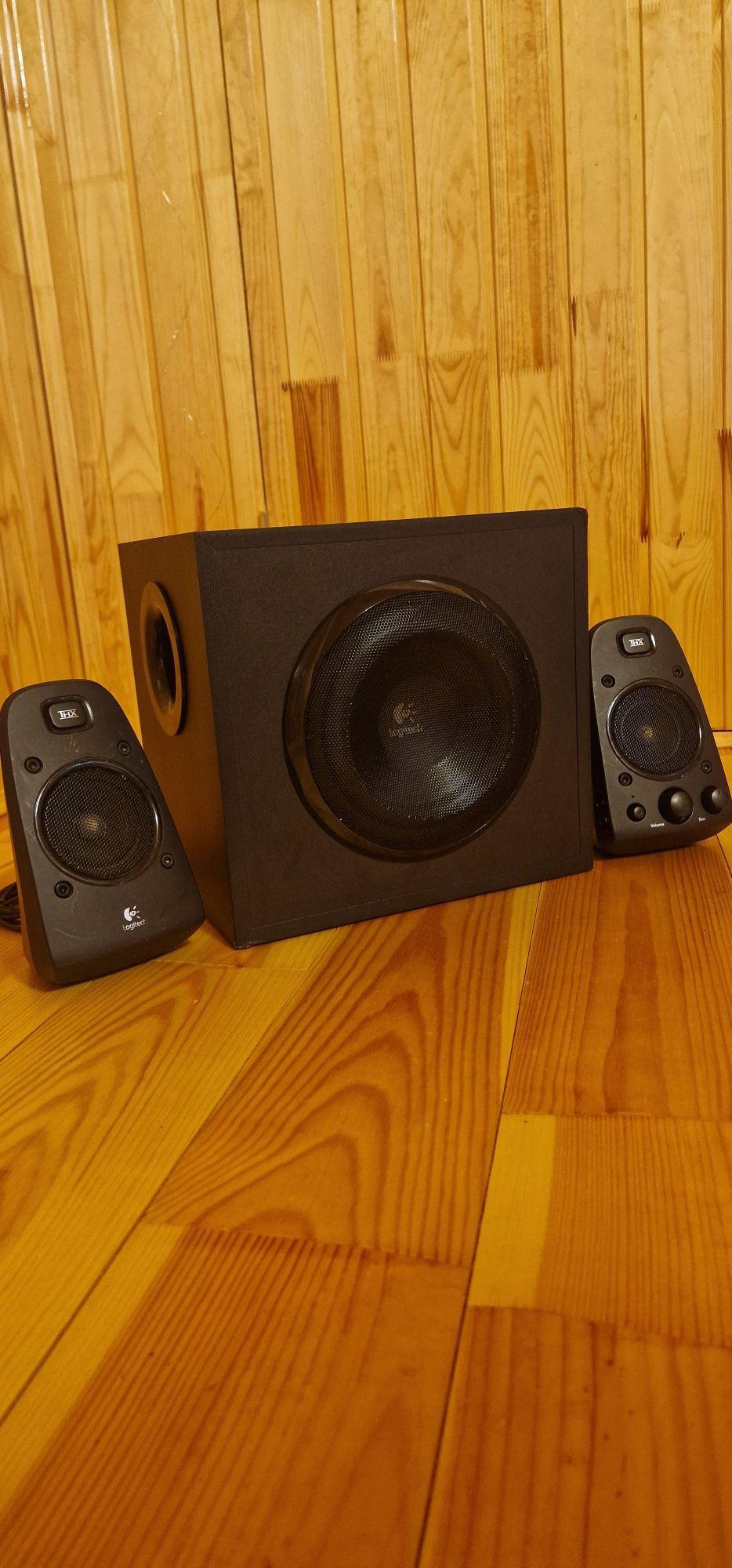 Акустика Logitech z623 2.1