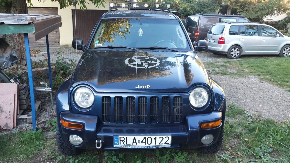 Jeep Liberty JEEP KJ Liberty  3,7V6  154 KW LPG