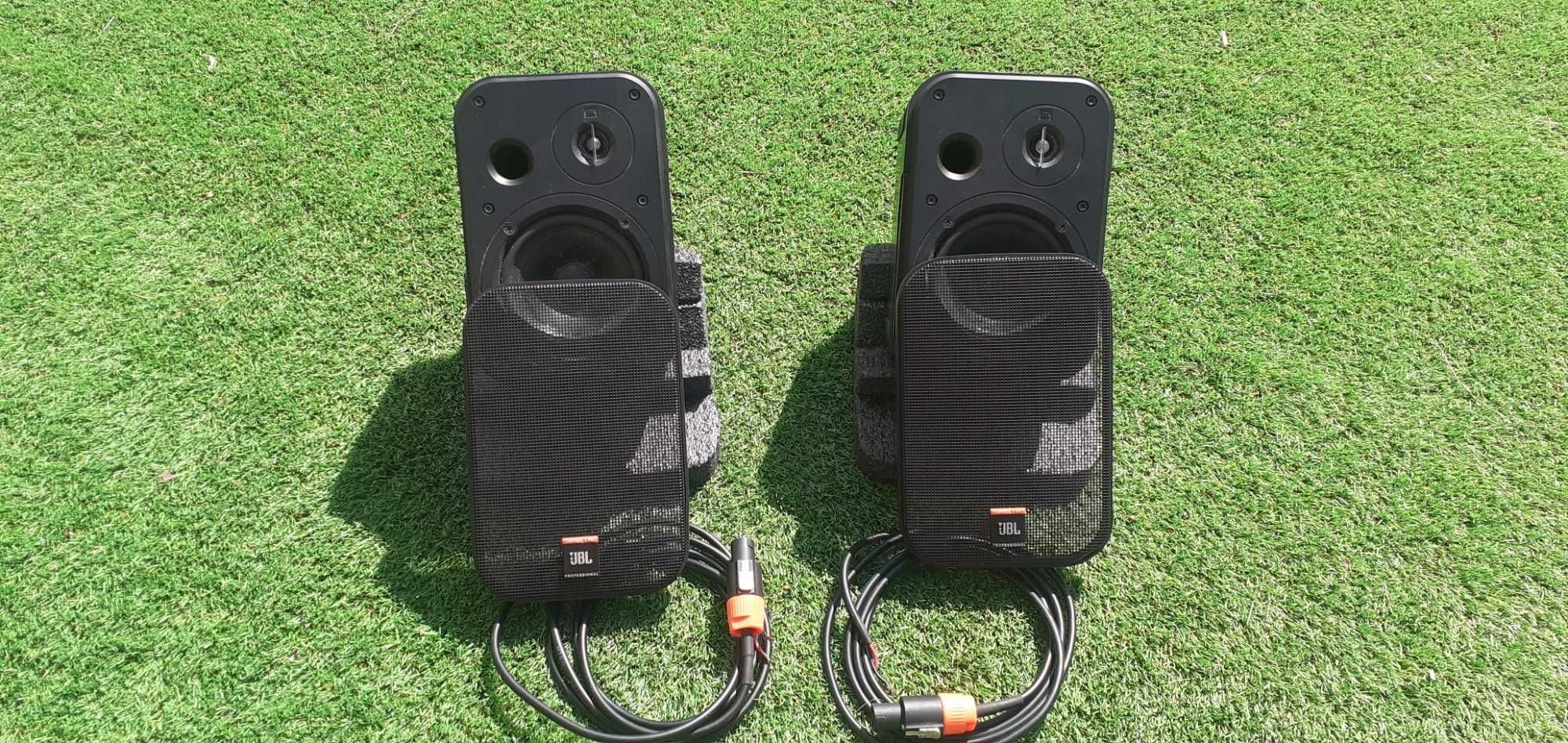 Colunas JBL Control 1