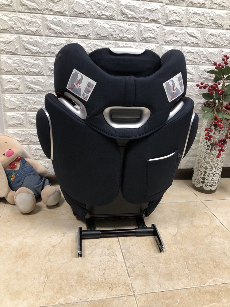 Автокрісло Cybex Solution Q3-fix Plus Група 2/3 (15-36 кг) бустер