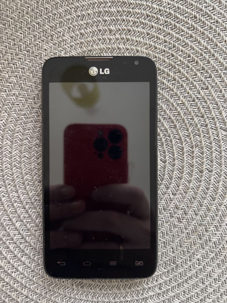 Смартфон LG D285