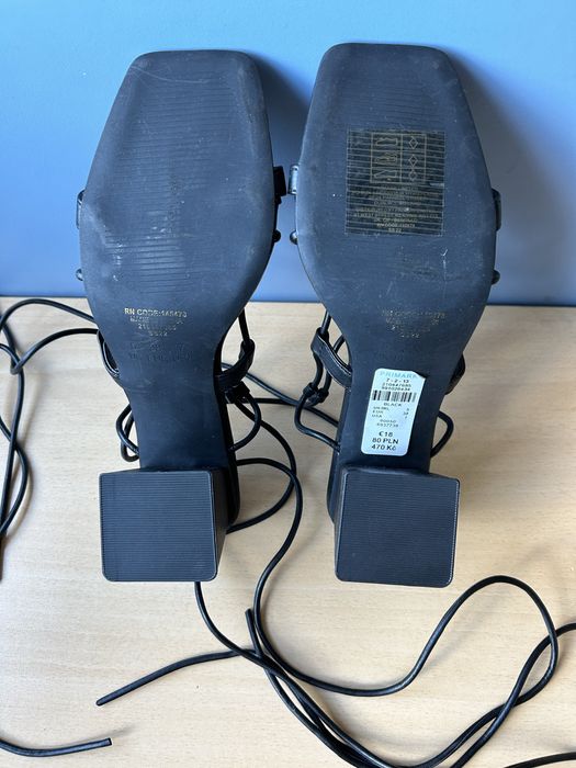 Primark нові витончені босоніжки