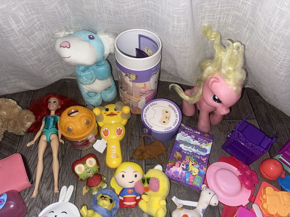 Продам пакет іграшок