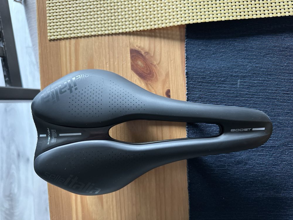 Siodło SELLE ITALIA NOVUS BOOST 145  superflow