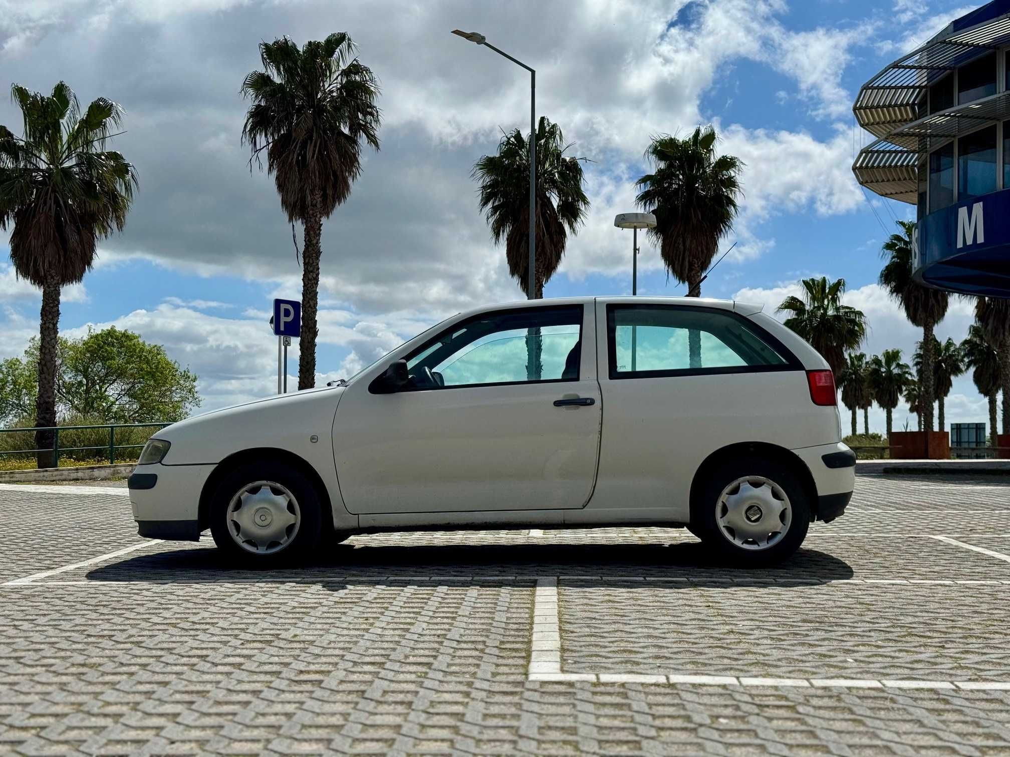 Seat Ibiza Branco Negociável