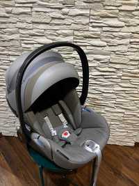 Fotelik samochodowy Cybex Cloud Z I-Size, wersja Platinum