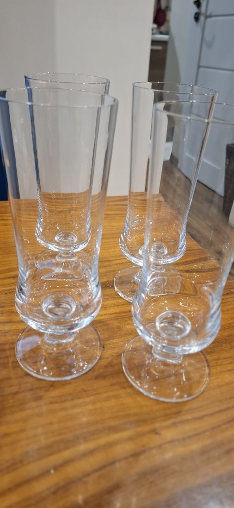 Szklanki wysokie 8 szt. na drinki,napoje,koktajle.