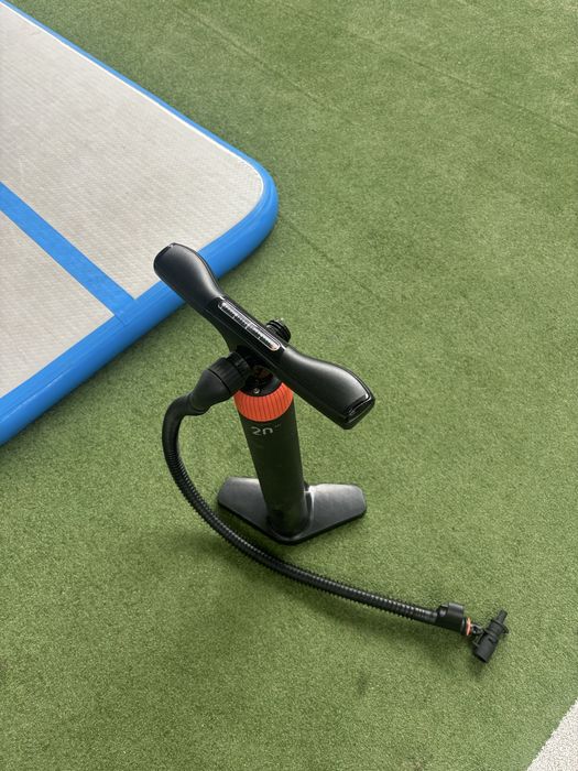 Tapete insuflável de ginastica