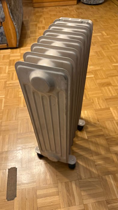 NIemiecki grzejnik olejowy 990W