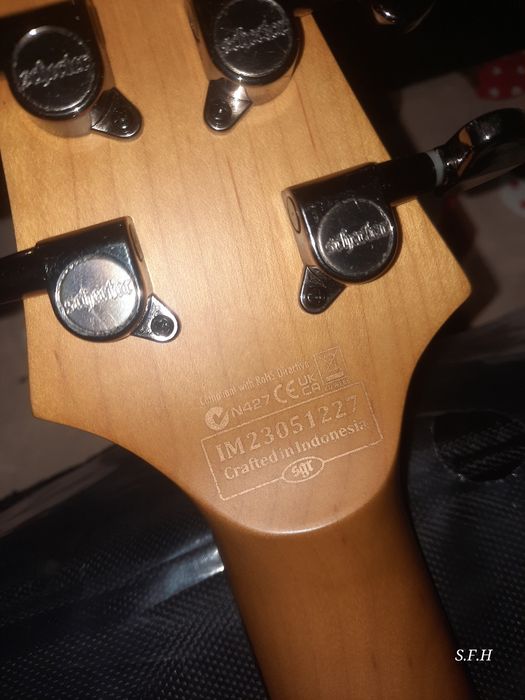 Vendo Schecter Omen