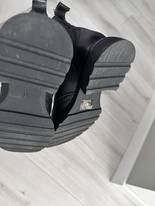 Ботінки шкіряні, челсі, чоботи