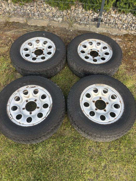 Kola  stalowe Suzuki jimny Vitara  215/70/15 et5