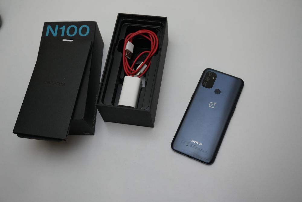 OnePlus Nord N10 128GB та OnePlus Nord N100 64GB
