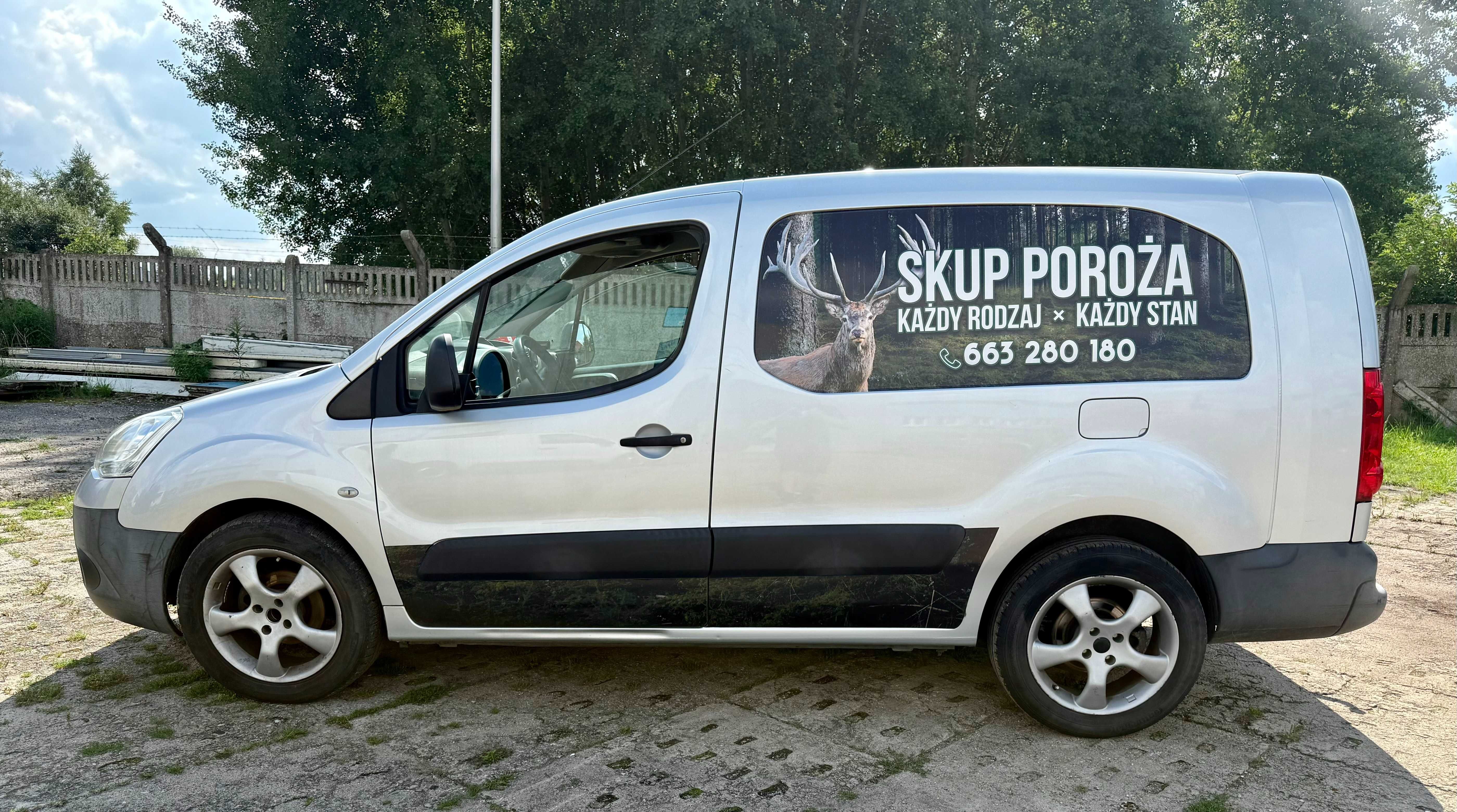 Citroen Berlingo 1.6 HDI Long • 2011 • Klima • Hak • Bluetooth • 3-os.