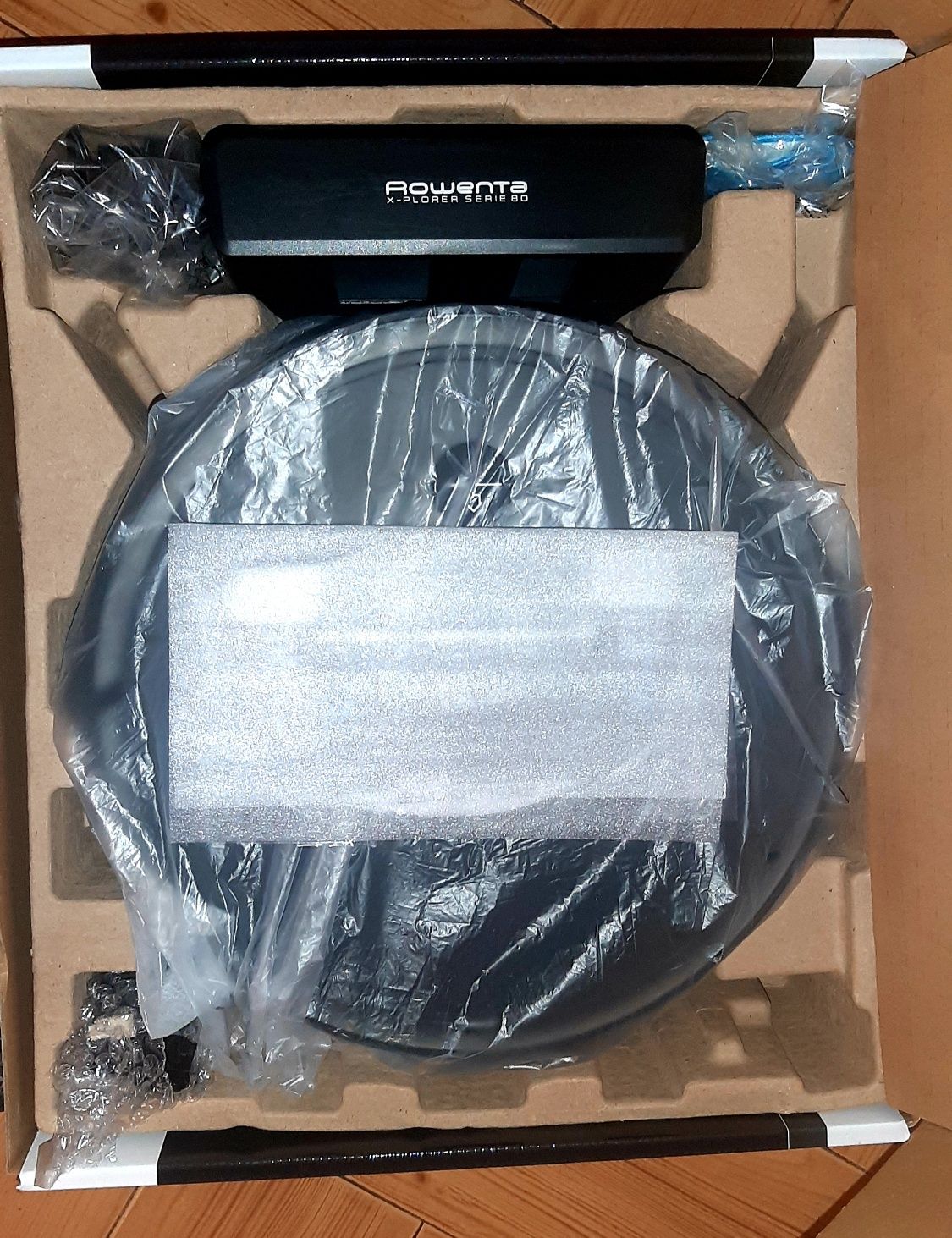 Робот-пилосос миючий Rowenta Explorer Serie 80 RR7755WH