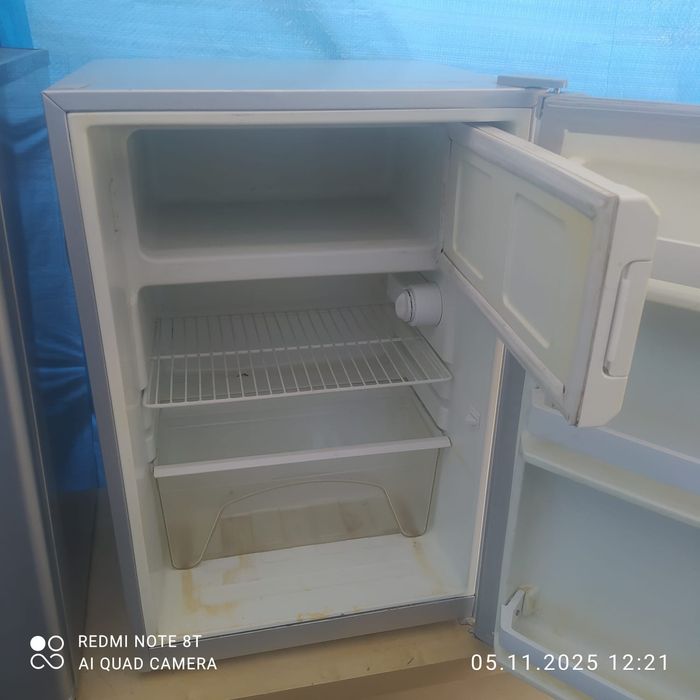 Sprzedam działający lodówki małe