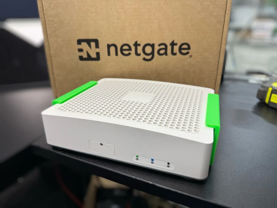 Suporte de Parede e Ventilação para Netgate 4200 (pfSense)