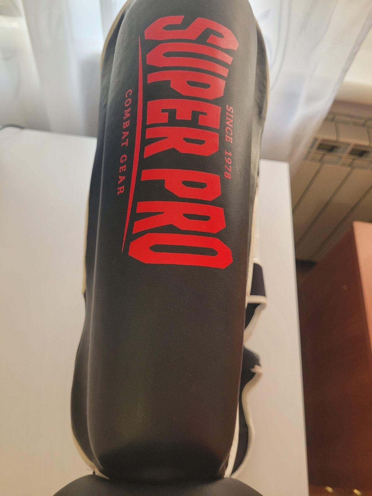 Защита голени Super Pro Combat Gear кикбоксинг единоборства