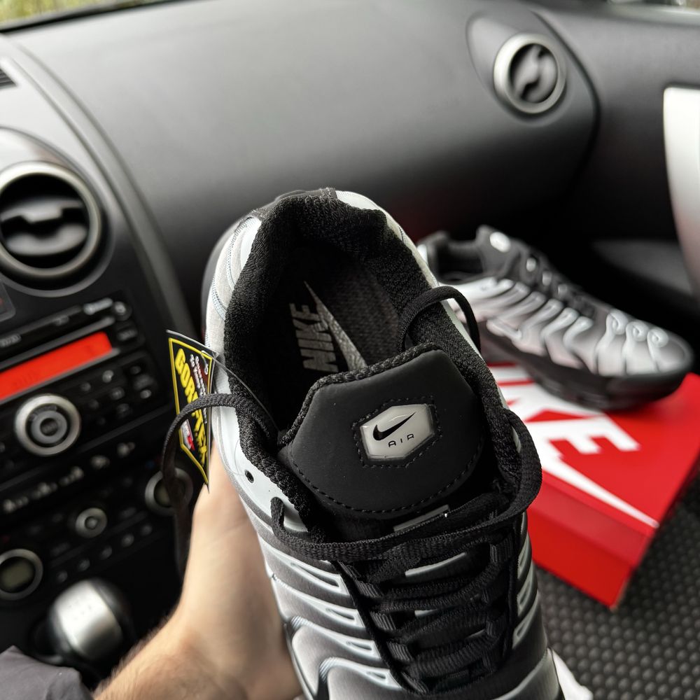 Чоловічі зимові термо кросівки Nike air TN plus black white Gore Tex
