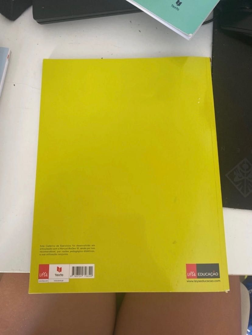 Livro de exercícios-BIOGEO-10° Ano