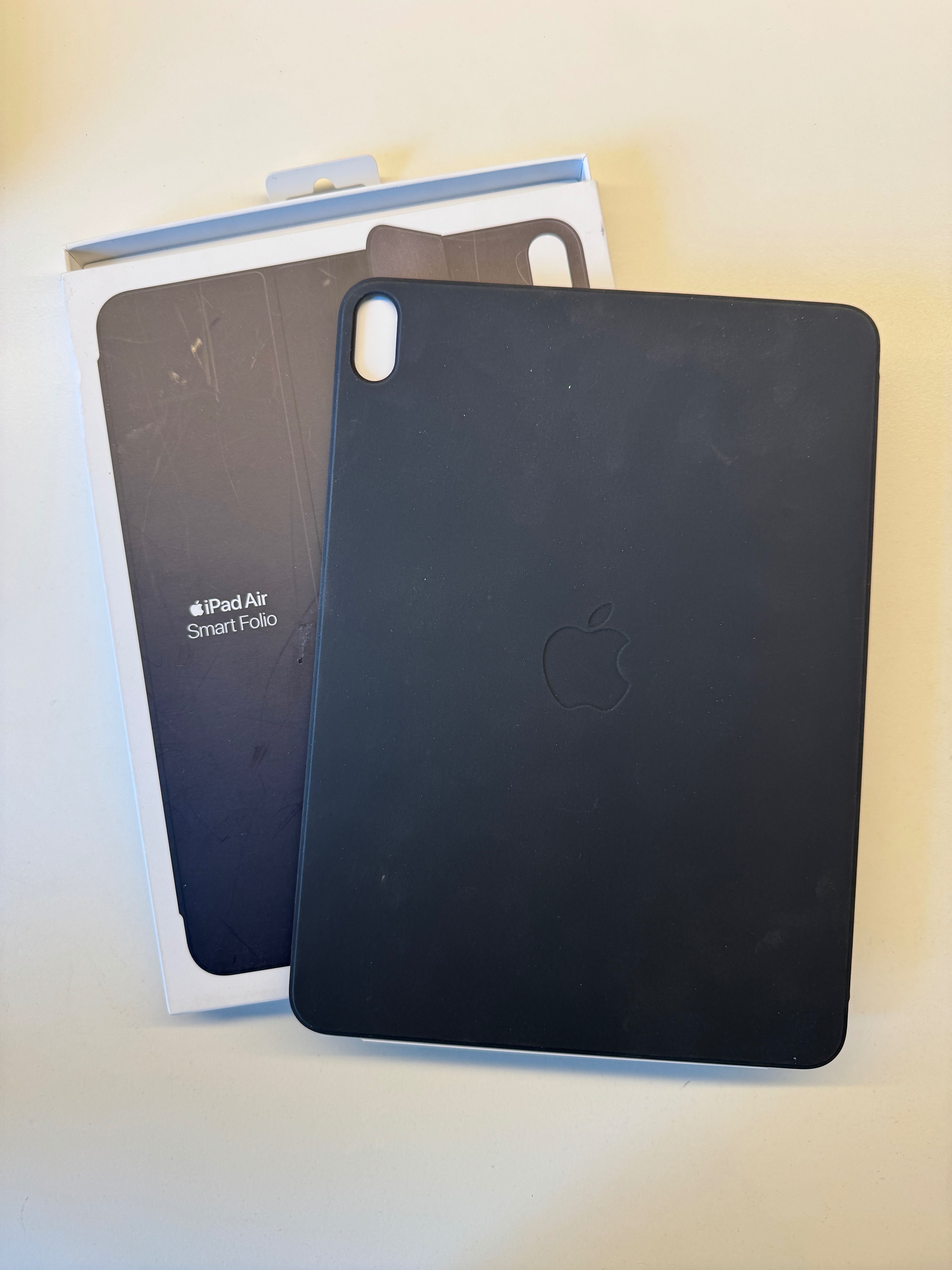 Etui Smart Folio do iPada Air – czarne