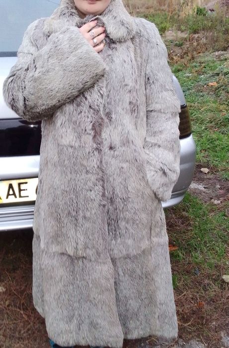 Продам натуральну  шубу