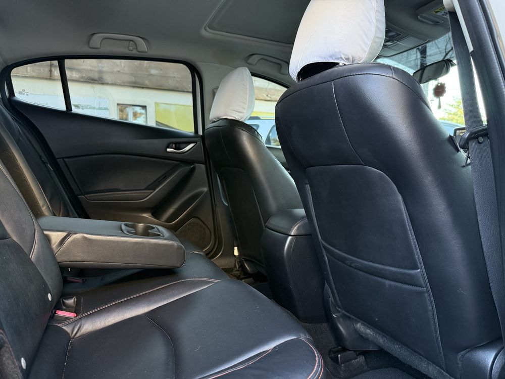 Mazda 3 2015 год, 2.0 бензир