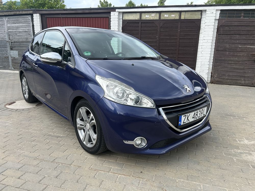 Sprzedam peugeot 208 Allure