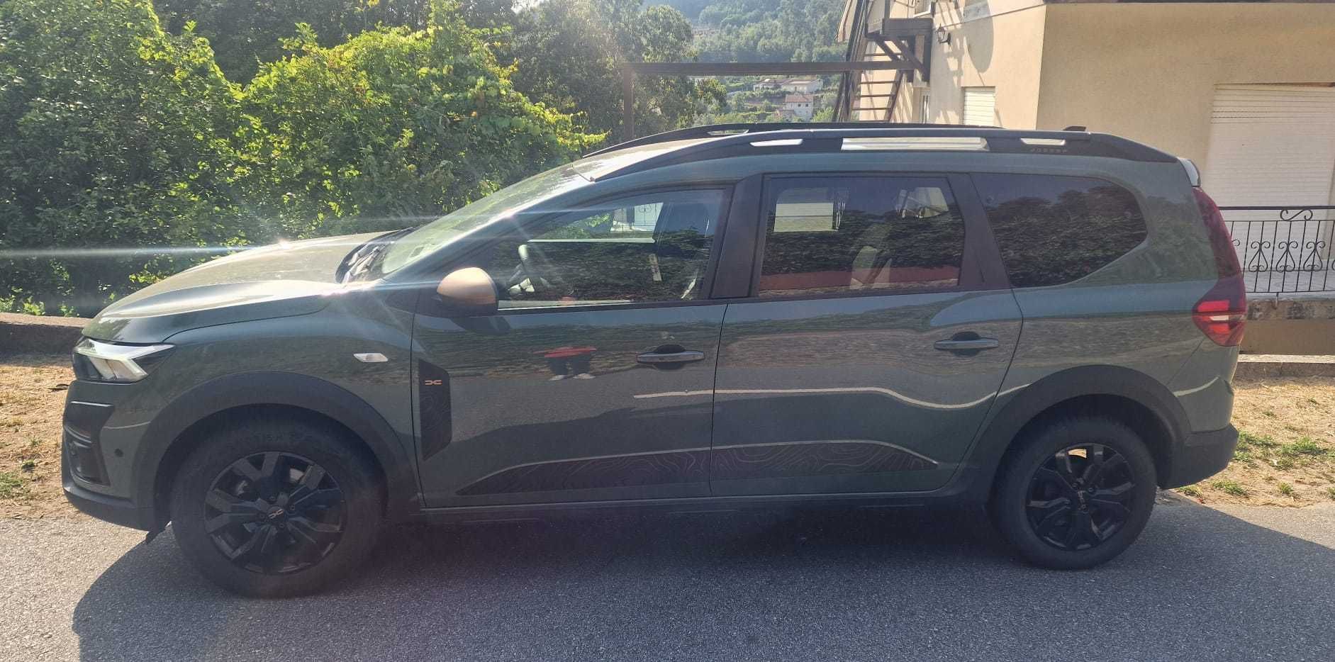 Dacia Jogger Extreme + (7 lugares) - 49000 KM