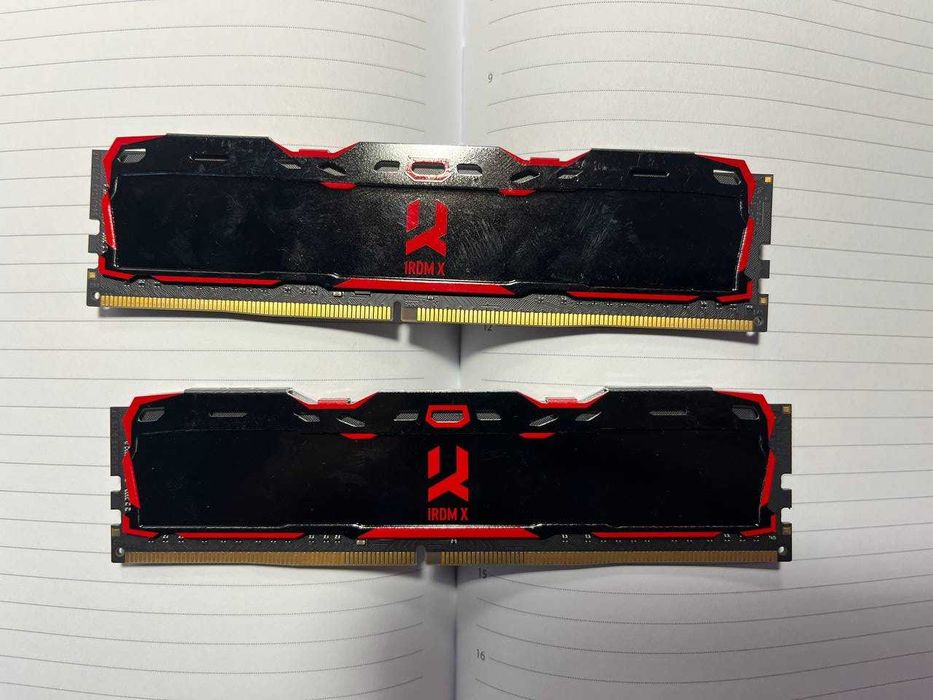 Оперативна памʼять Goodram DDR4-3200 8192 MB PC4-25600