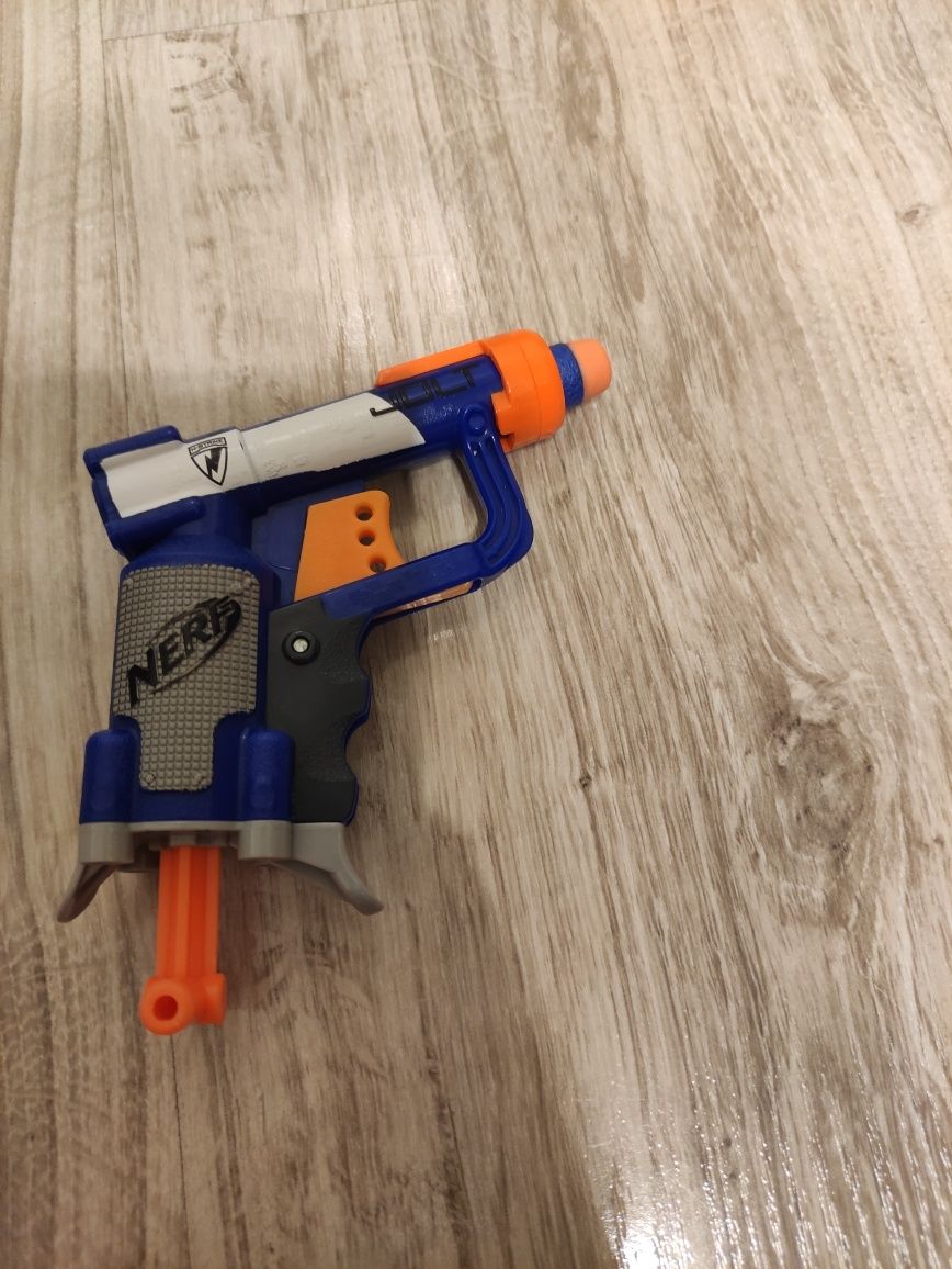 Pistolet Nerf  wyrzutnia dla dzieci