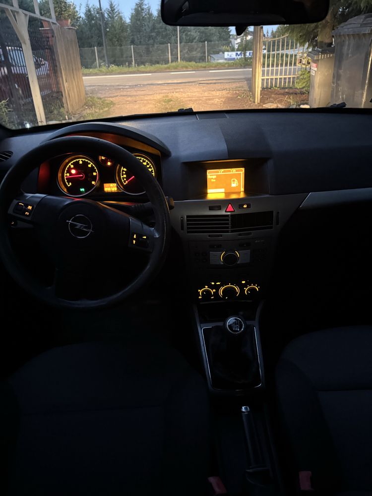 Opel Astra 1.9dci klima