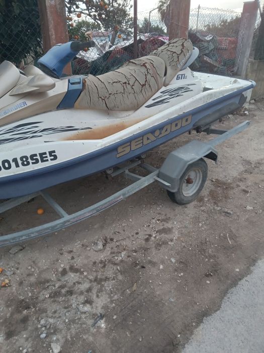 Atrelado para moto de agua