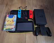 Konsola NINTENDO SWITCH, etui, gra Lets Go Pikachu